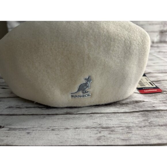 NWT Kangol Men's Seamless Wool Cap Hat Ivory Medium - Picture 2 of 6